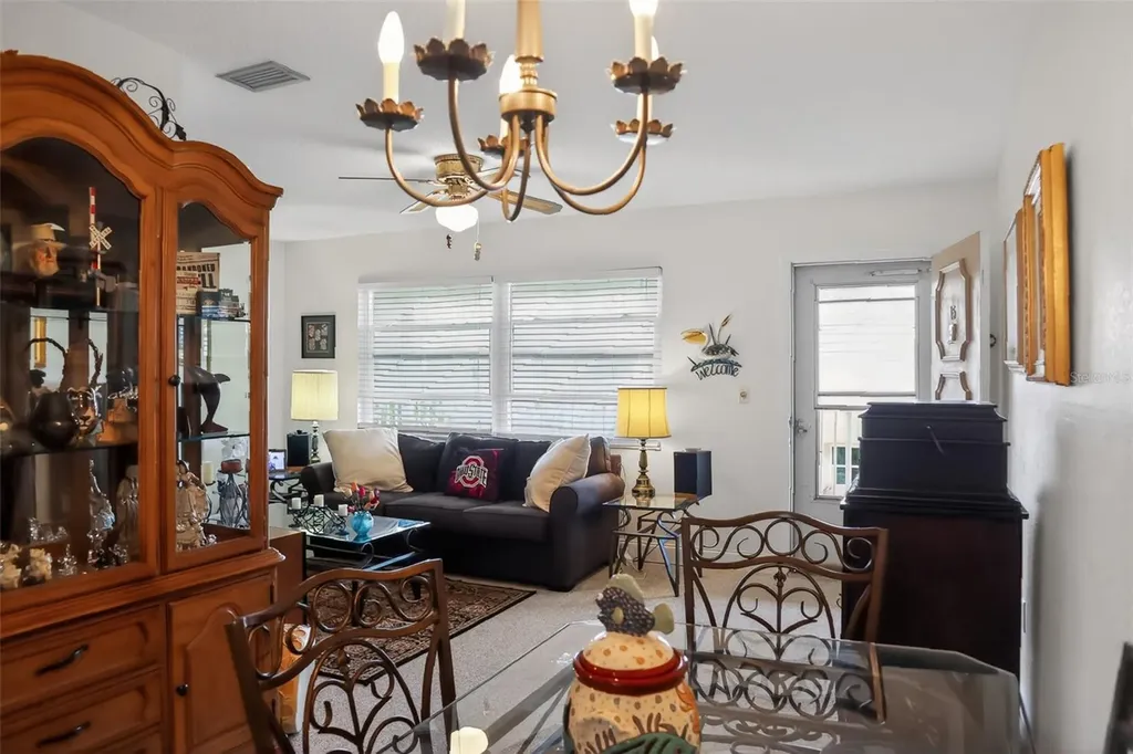 10038 62nd Terrace N St Petersburg FL 33708