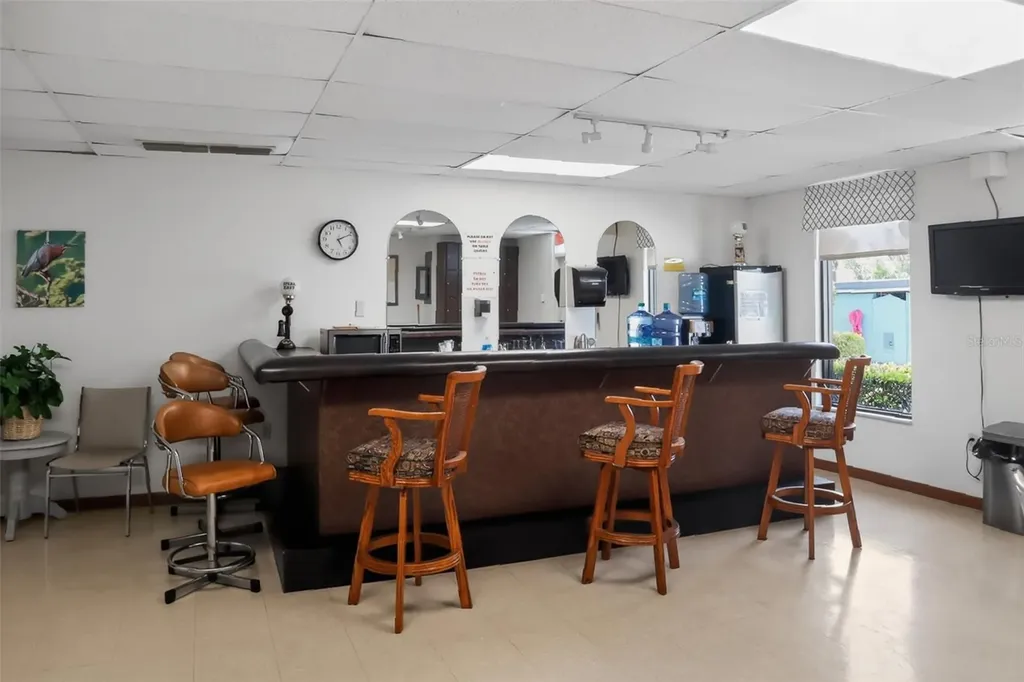 10038 62nd Terrace N St Petersburg FL 33708