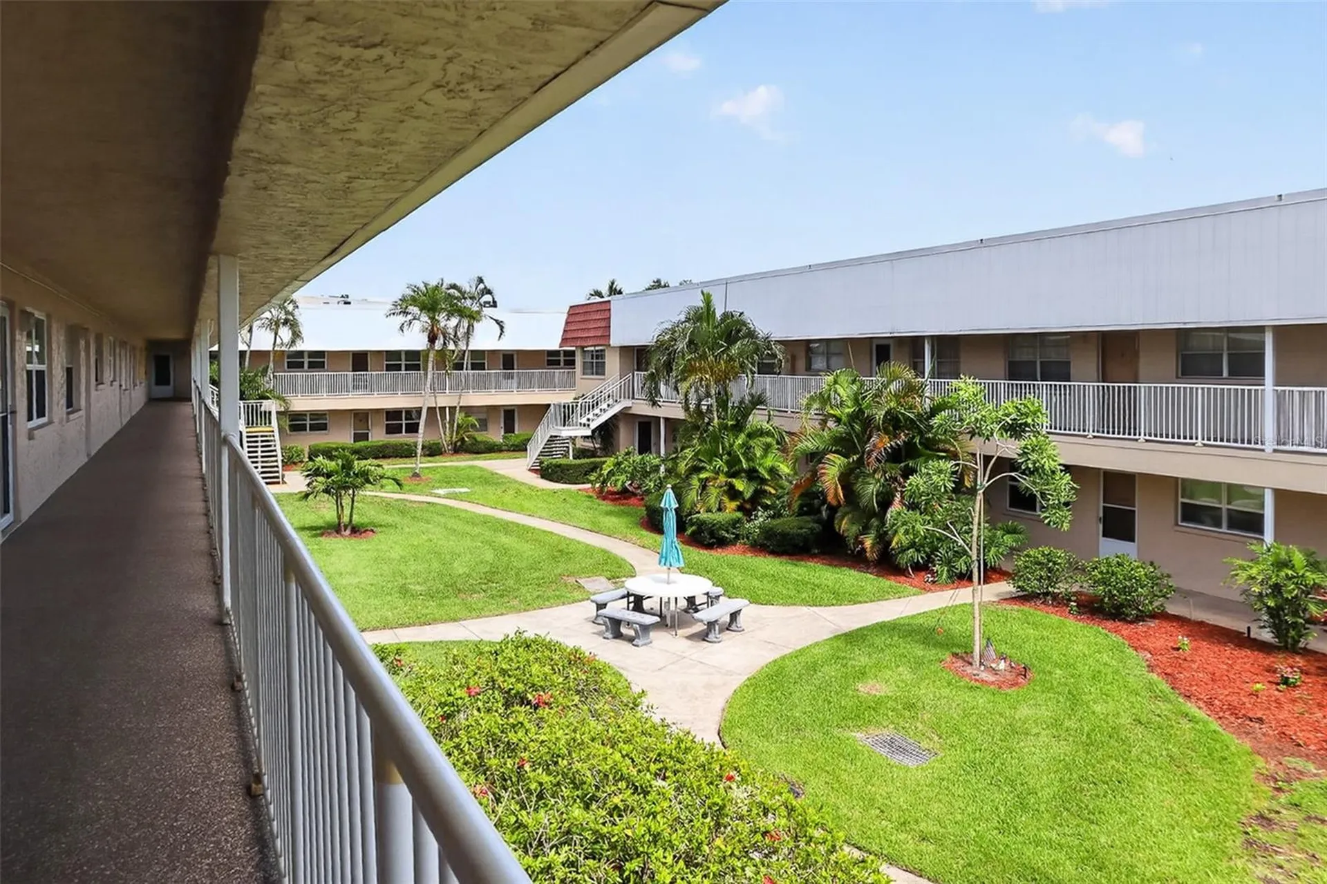 10038 62nd Terrace N St Petersburg FL 33708
