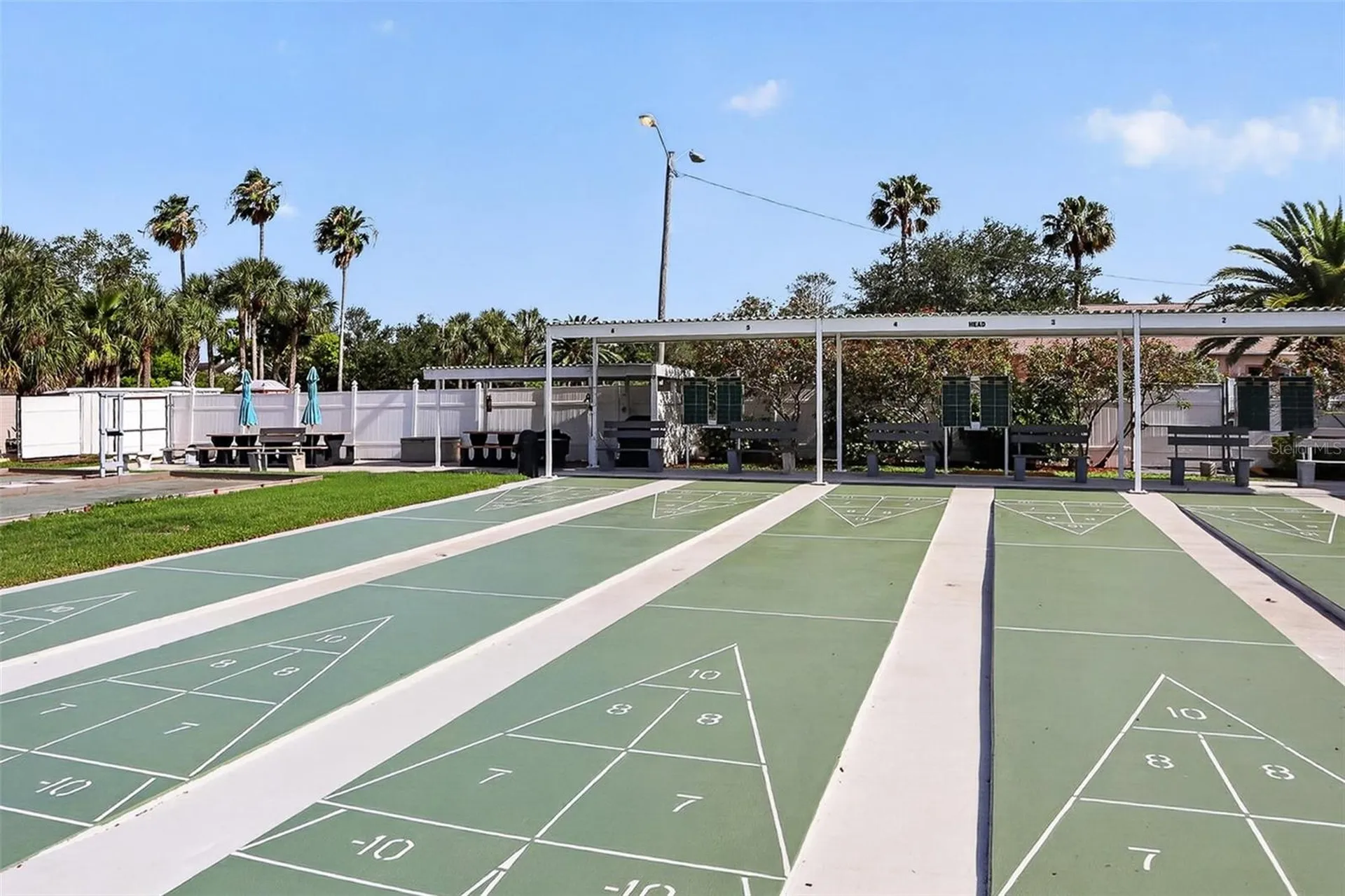 10038 62nd Terrace N St Petersburg FL 33708