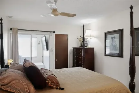10038 62nd Terrace N St Petersburg FL 33708