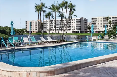 10038 62nd Terrace N St Petersburg FL 33708