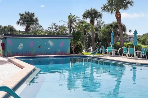 10038 62nd Terrace N St Petersburg FL 33708