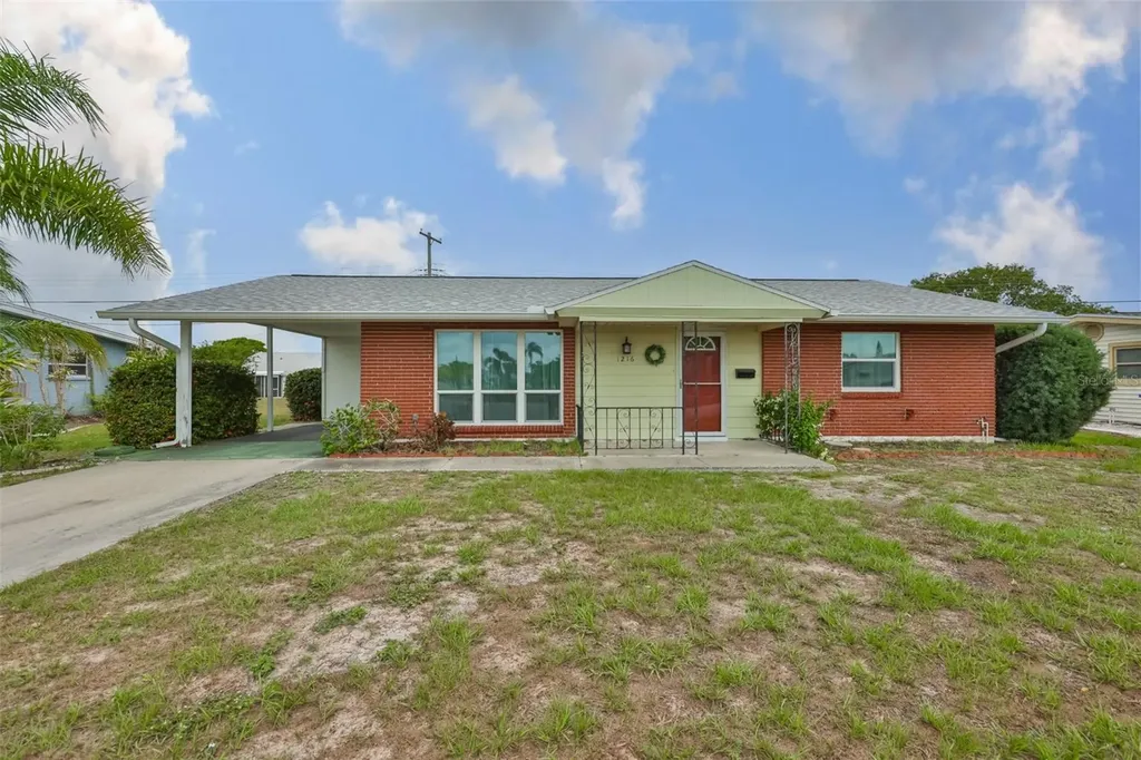 1216 Valley Forge Boulevard Sun City Center FL 33573