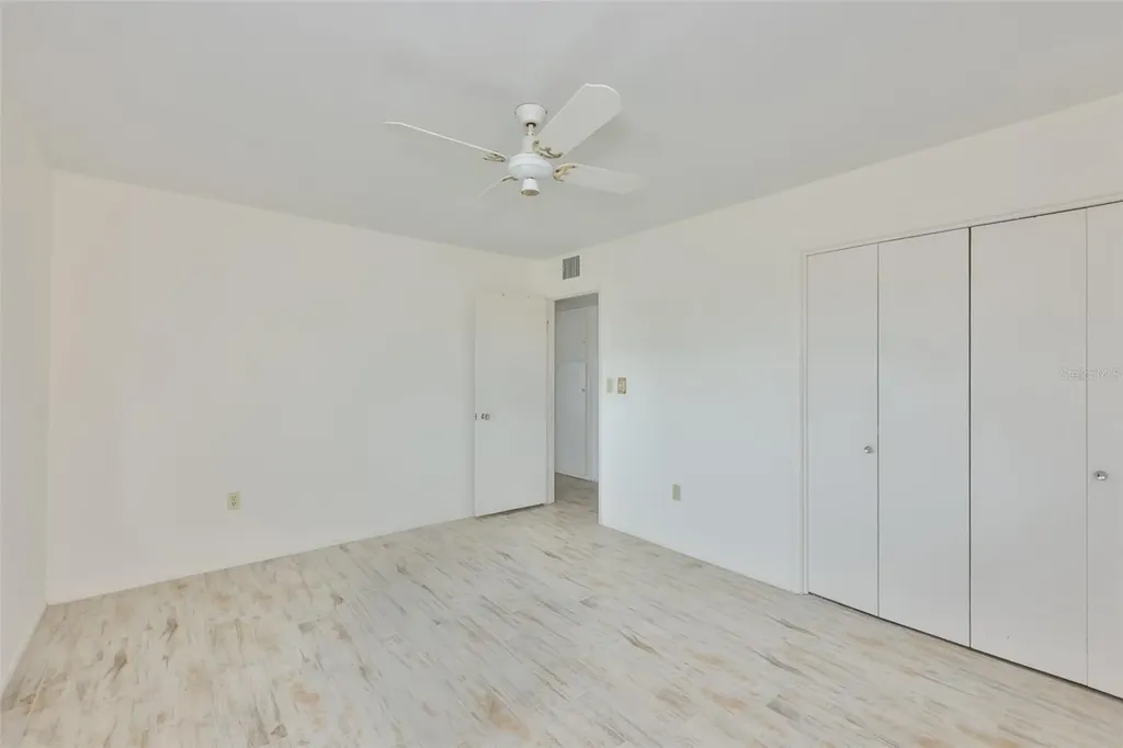 1216 Valley Forge Boulevard Sun City Center FL 33573