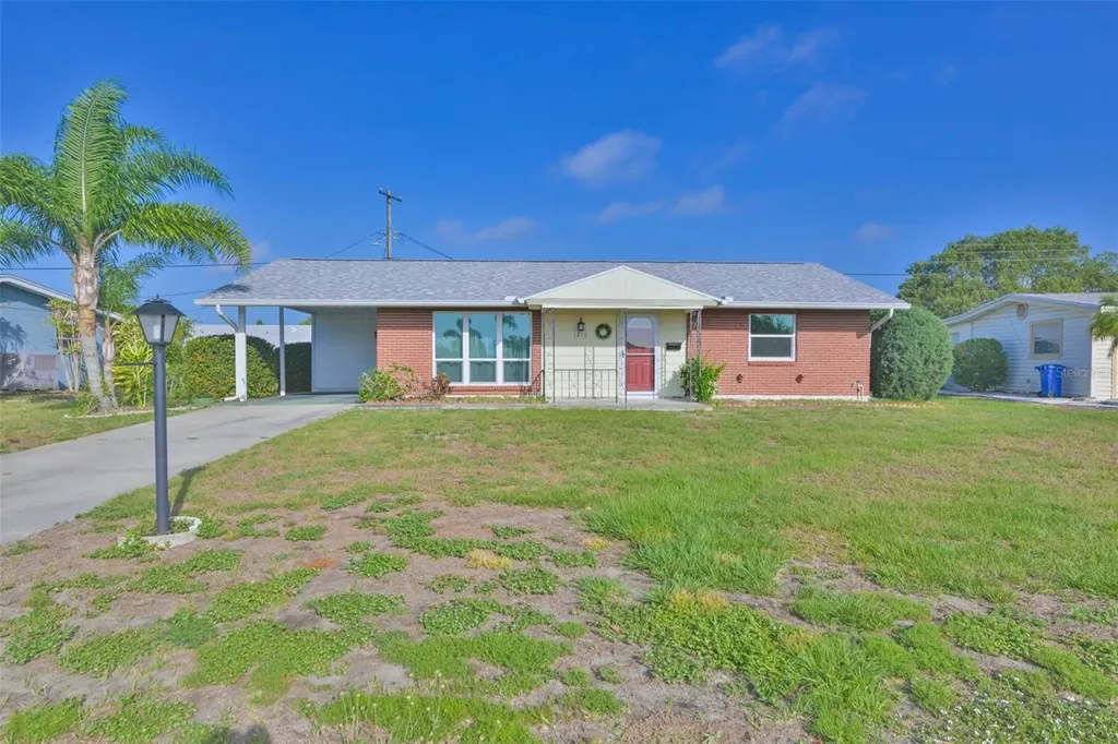1216 Valley Forge Boulevard Sun City Center FL 33573