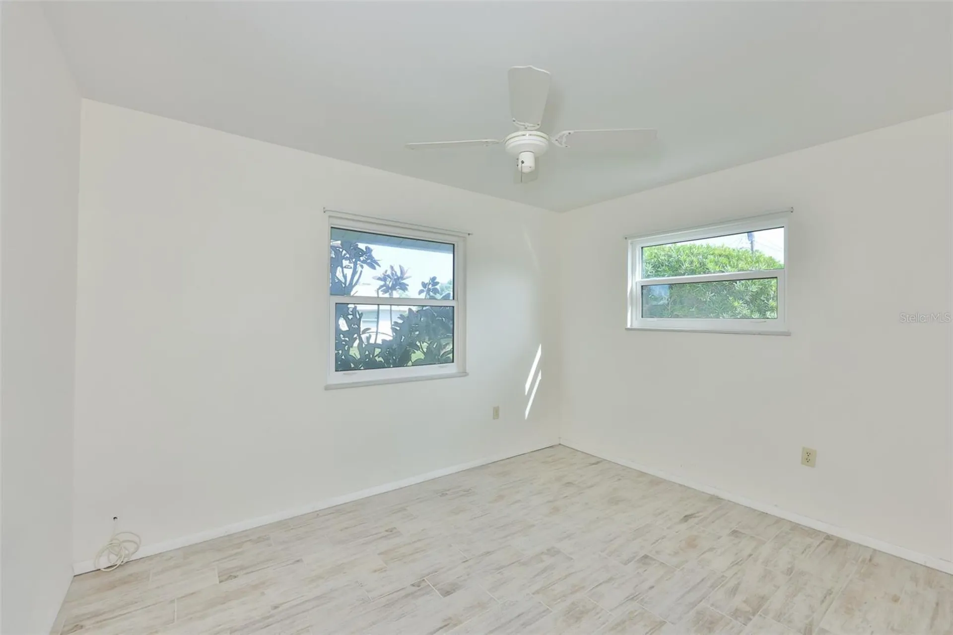 1216 Valley Forge Boulevard Sun City Center FL 33573