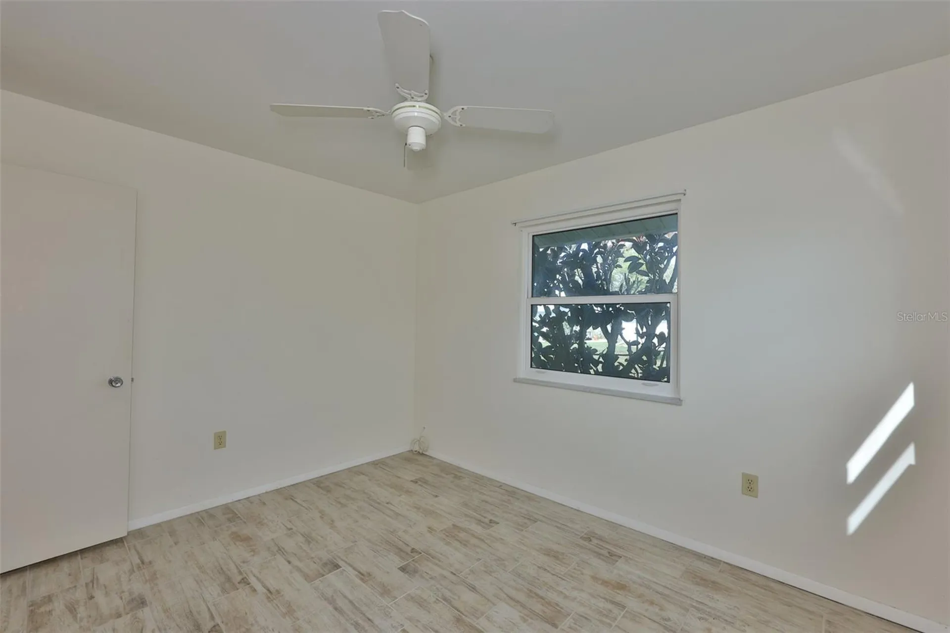 1216 Valley Forge Boulevard Sun City Center FL 33573