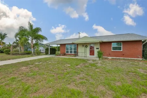 1216 Valley Forge Boulevard Sun City Center FL 33573