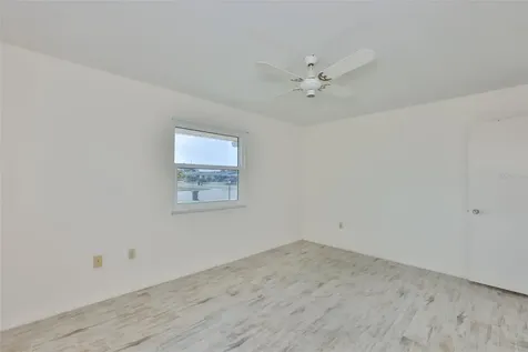 1216 Valley Forge Boulevard Sun City Center FL 33573