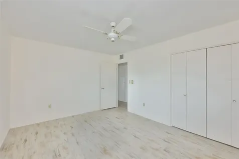 1216 Valley Forge Boulevard Sun City Center FL 33573