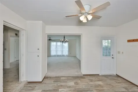 1216 Valley Forge Boulevard Sun City Center FL 33573