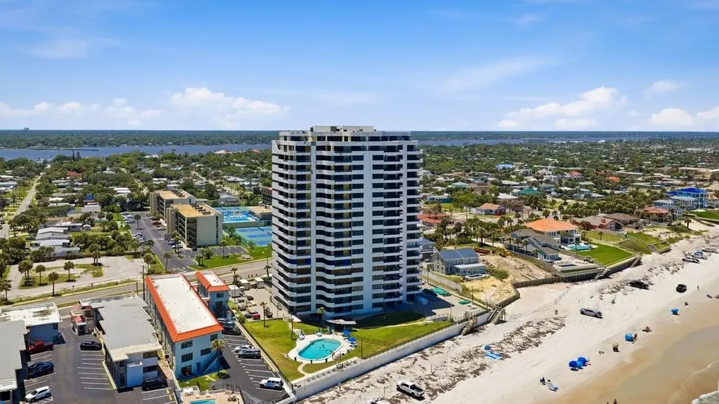 1420 N Atlantic Avenue Daytona Beach FL 32118