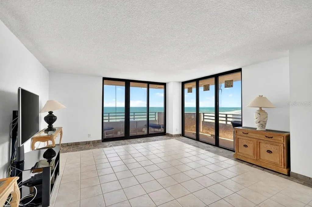 1420 N Atlantic Avenue Daytona Beach FL 32118