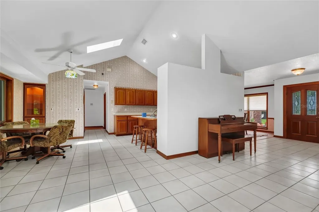 2798 Pickett Downs Drive Oviedo FL 32766