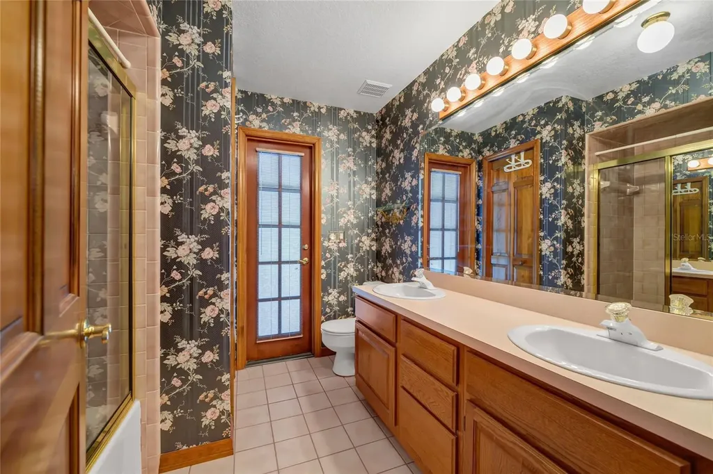 2798 Pickett Downs Drive Oviedo FL 32766