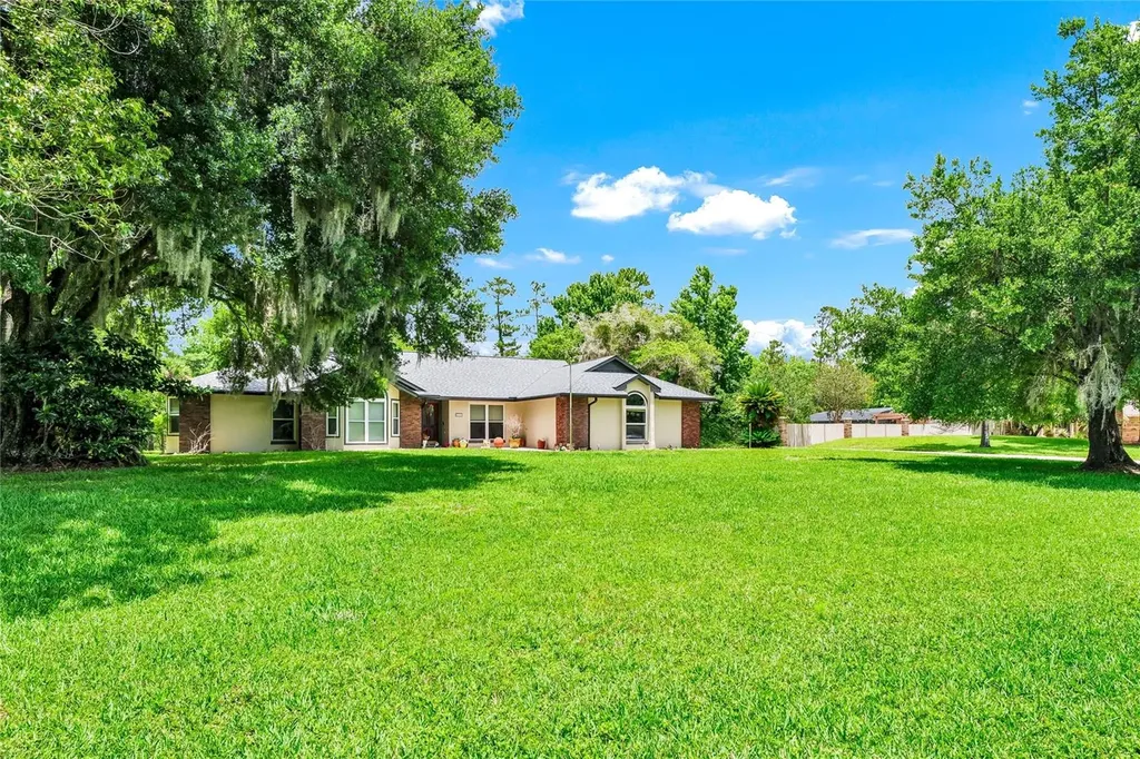 2798 Pickett Downs Drive Oviedo FL 32766