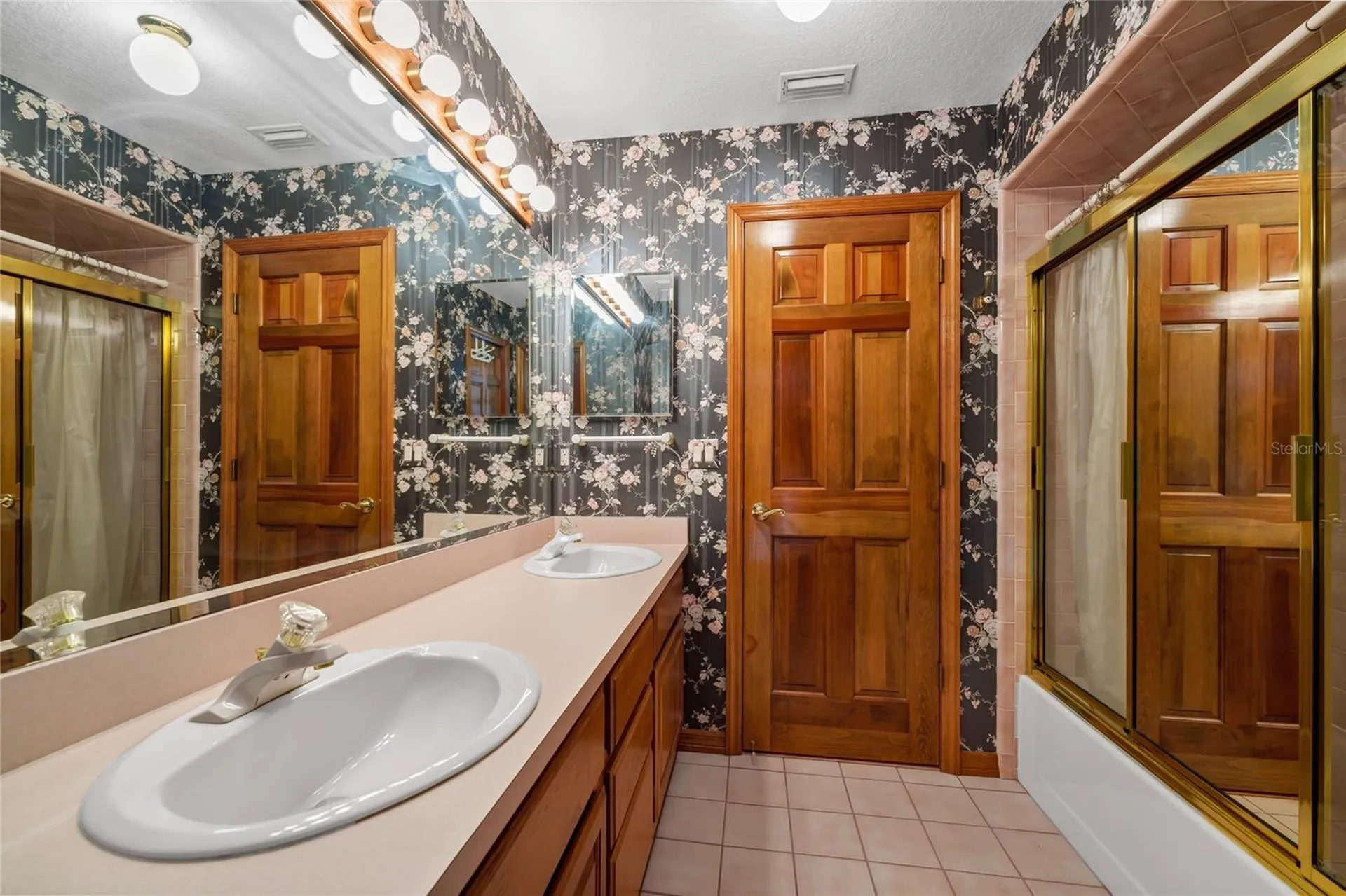 2798 Pickett Downs Drive Oviedo FL 32766