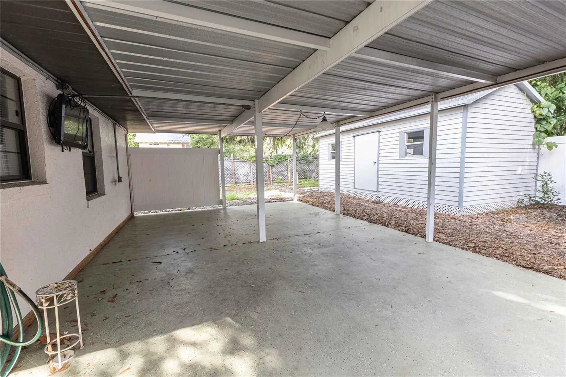 301 Curry Street Wildwood FL 34785