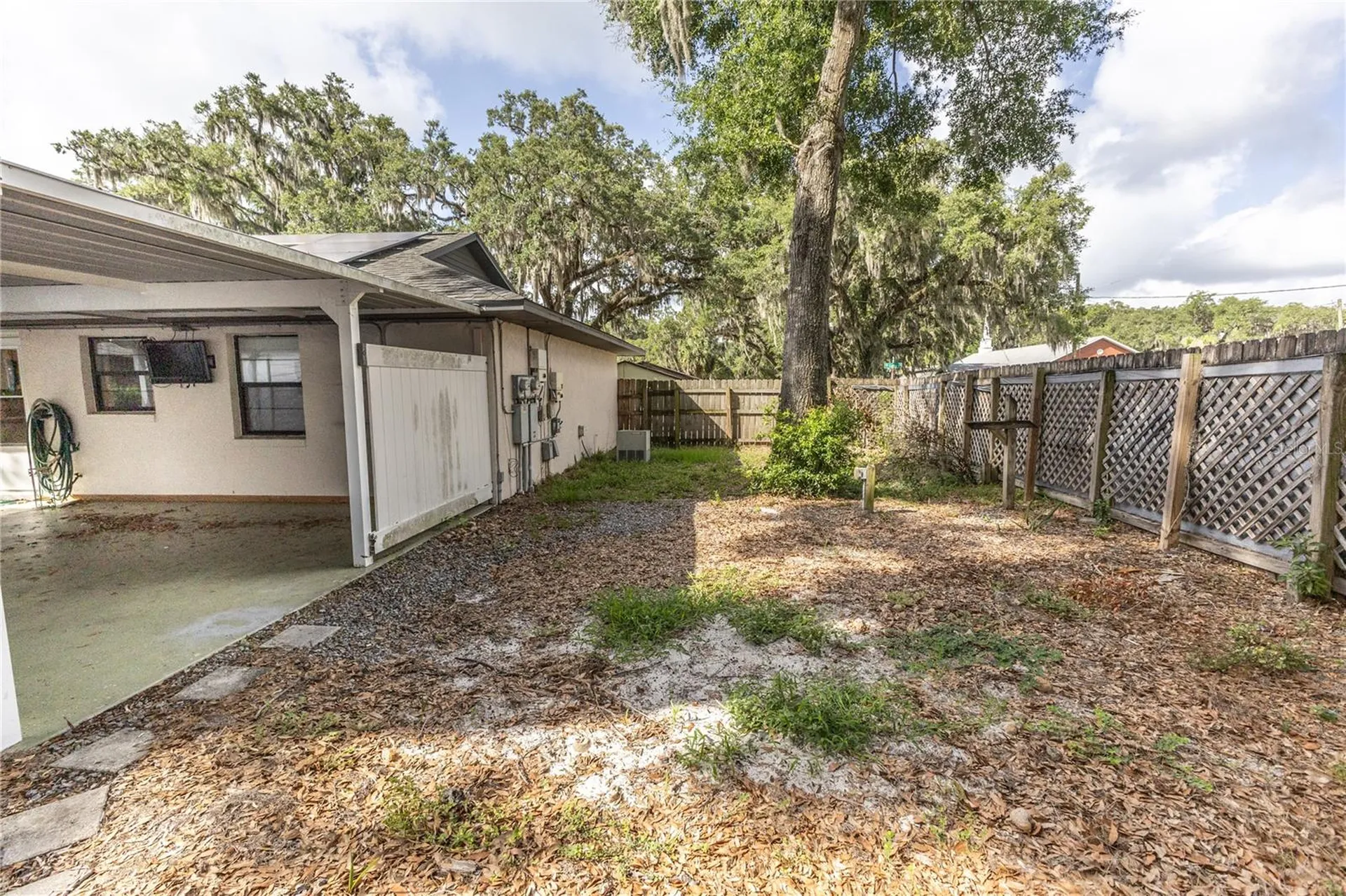 301 Curry Street Wildwood FL 34785