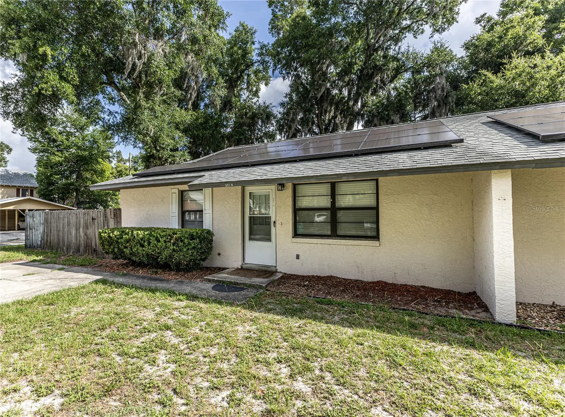 301 Curry Street Wildwood FL 34785