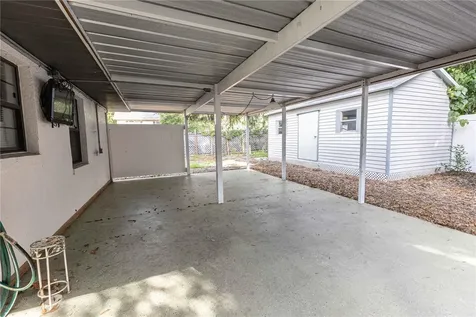 301 Curry Street Wildwood FL 34785