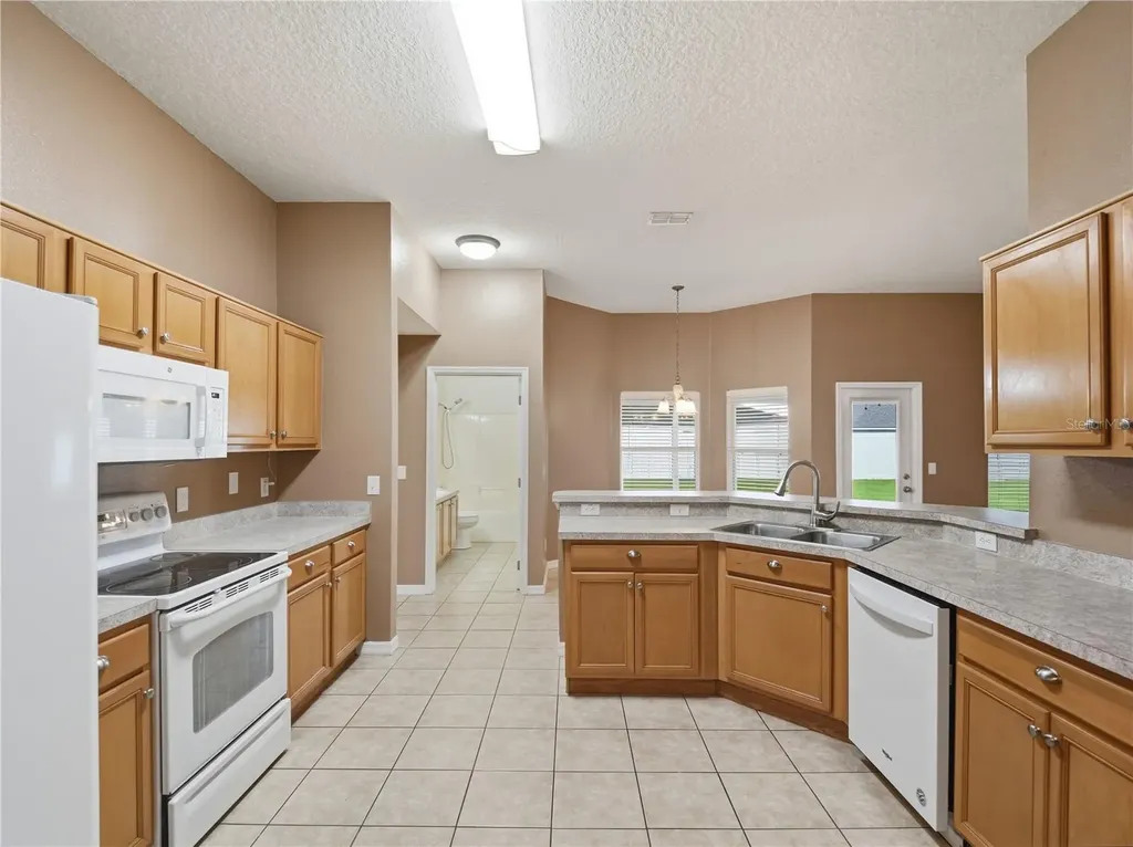 6008 Keystone Pointe Drive St Cloud FL 34772