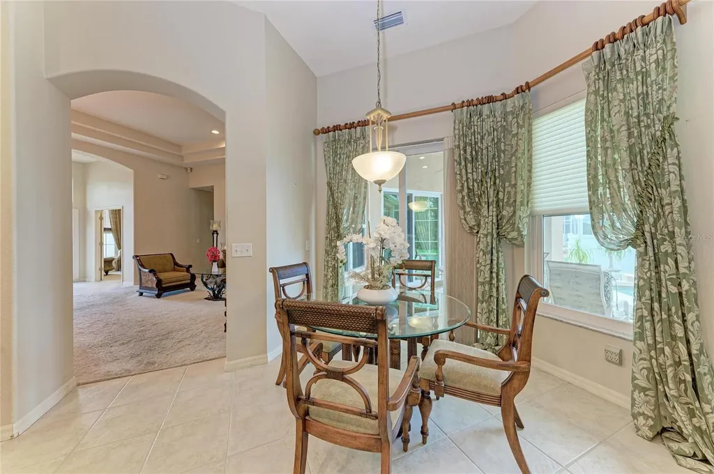 5316 Creekside Trail Sarasota FL 34243