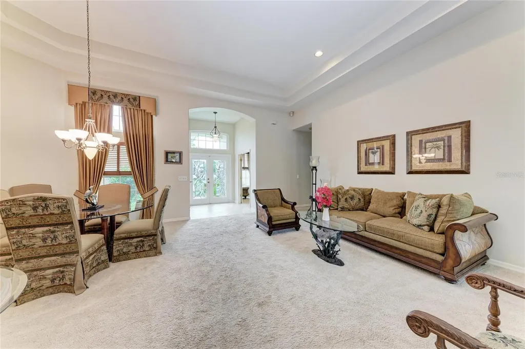 5316 Creekside Trail Sarasota FL 34243