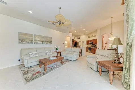 5316 Creekside Trail Sarasota FL 34243