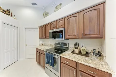 5316 Creekside Trail Sarasota FL 34243