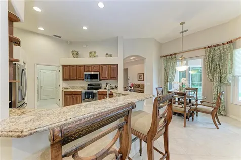5316 Creekside Trail Sarasota FL 34243