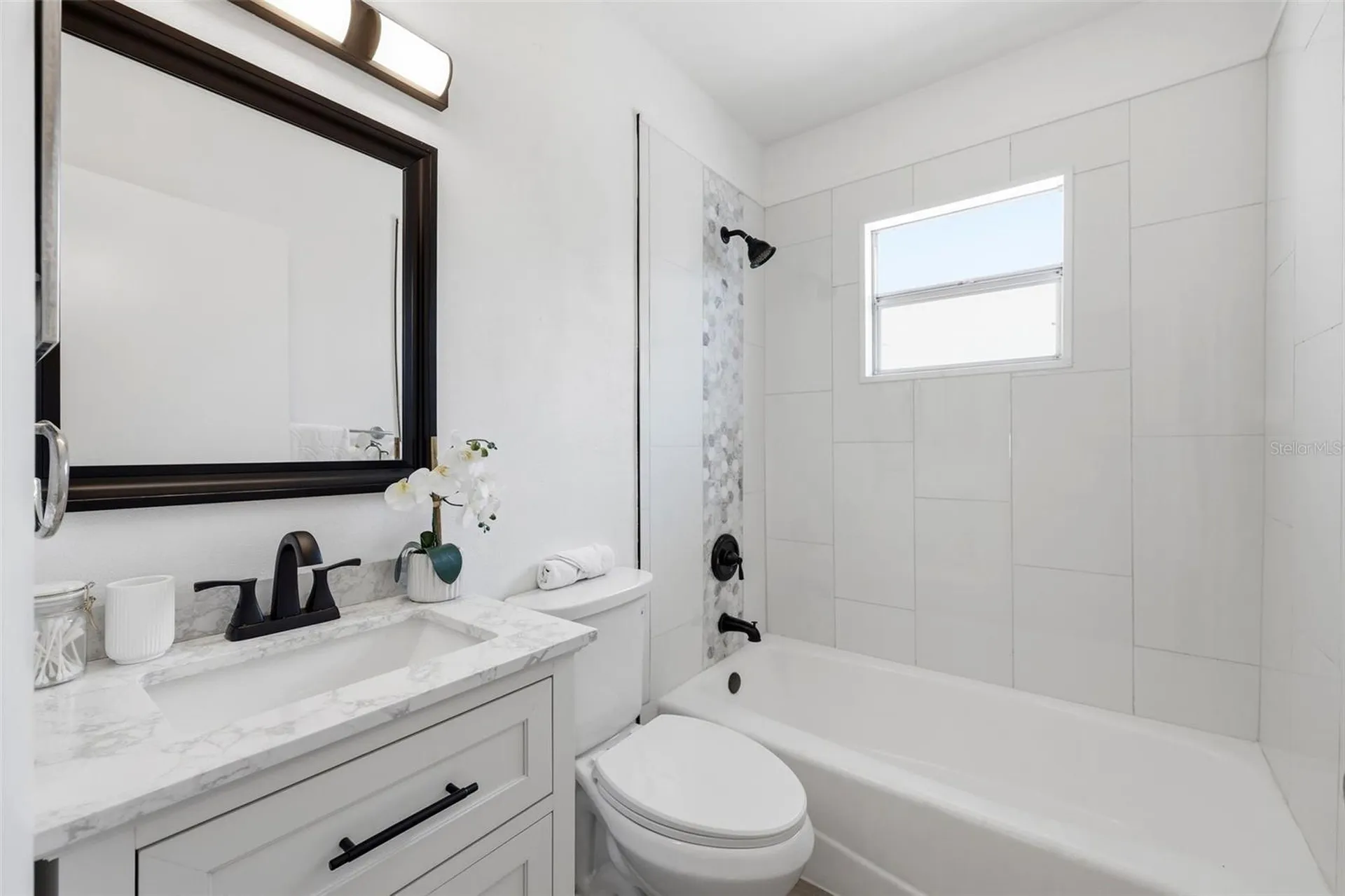 727 16th Ave NW Largo FL 33770