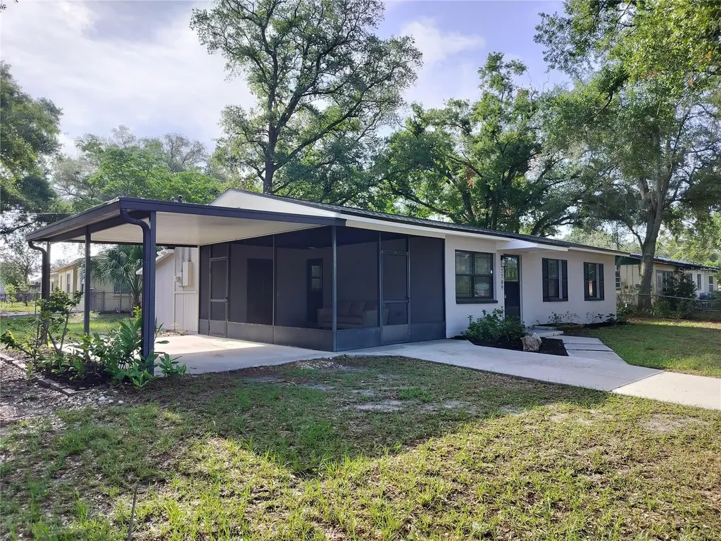 7709 Downing Circle Tampa FL 33610