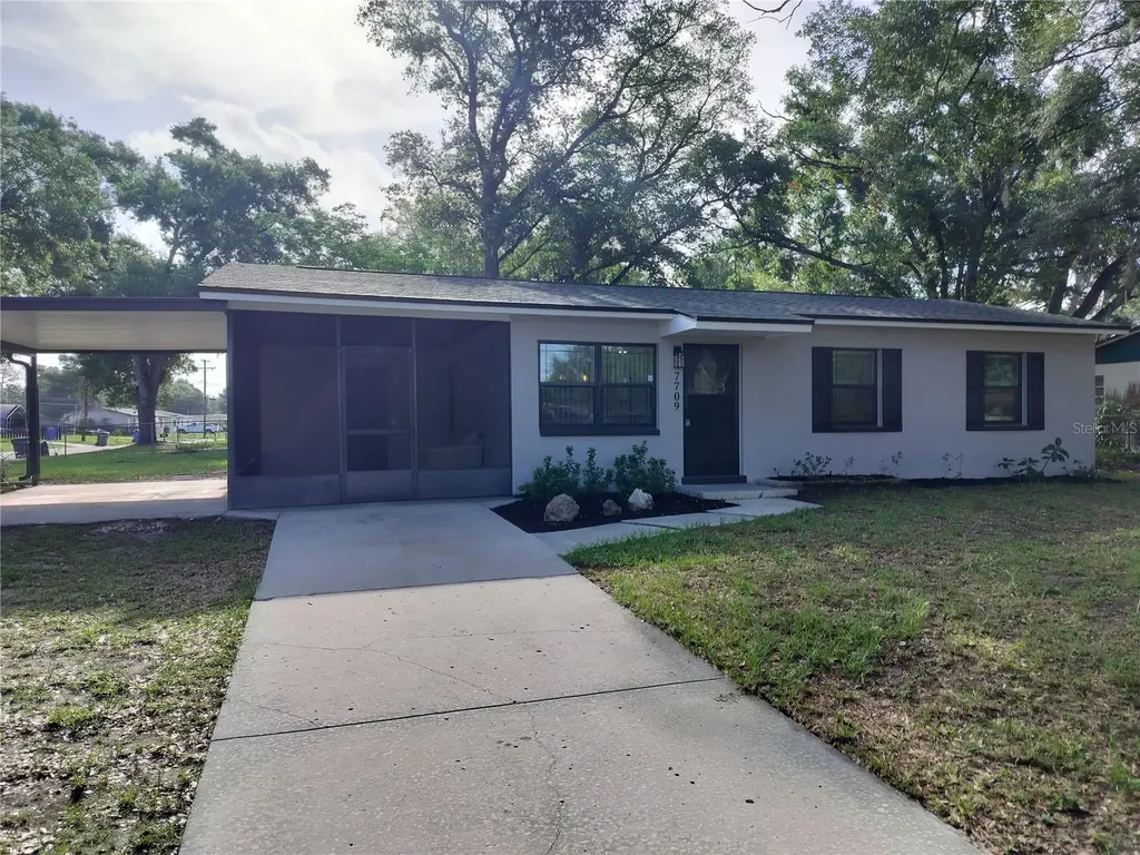 7709 Downing Circle Tampa FL 33610
