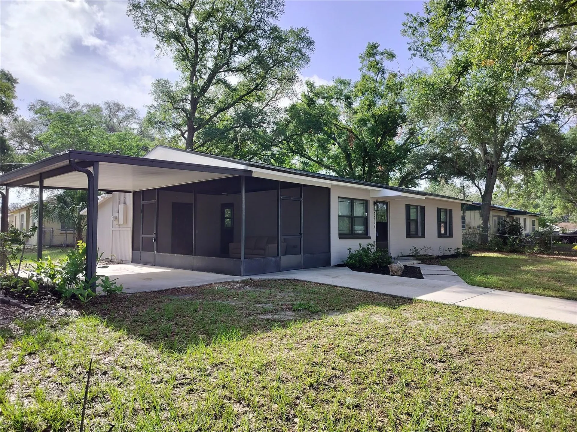 7709 Downing Circle Tampa FL 33610
