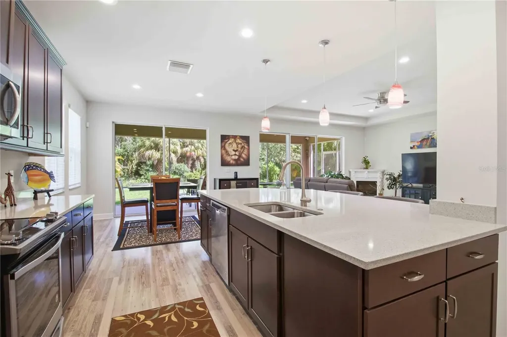 3721 70th Avenue E Ellenton FL 34222