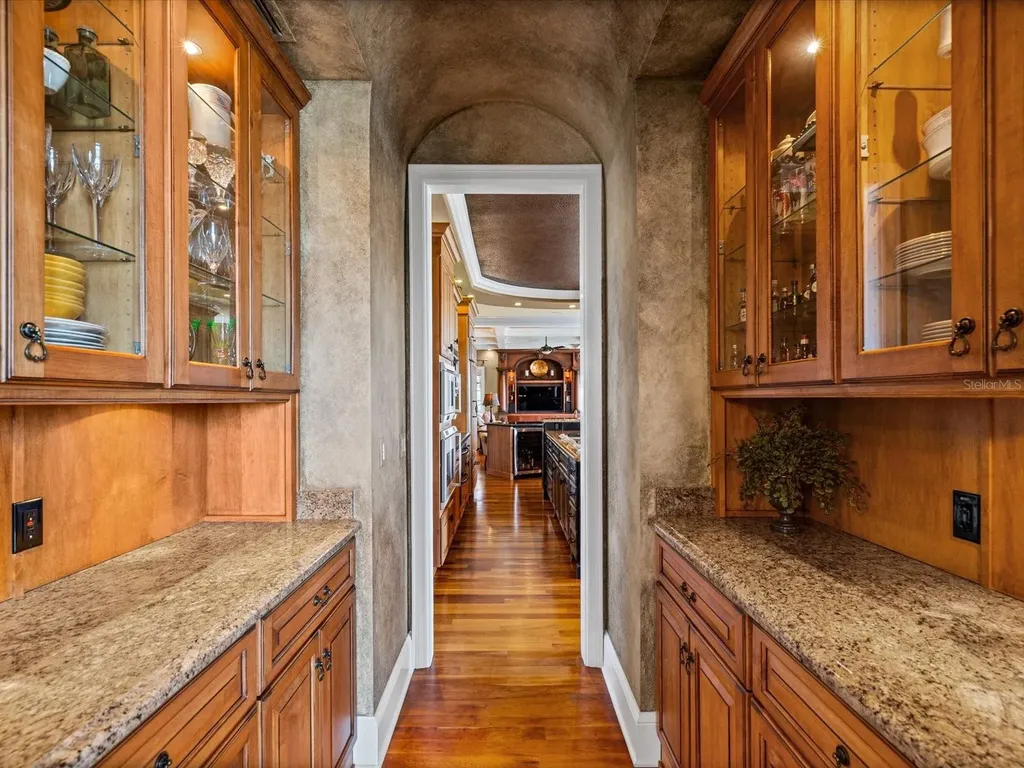 6224 Pasadena Point Boulevard Gulfport FL 33707
