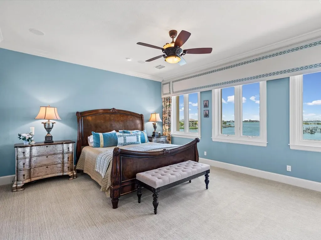 6224 Pasadena Point Boulevard Gulfport FL 33707