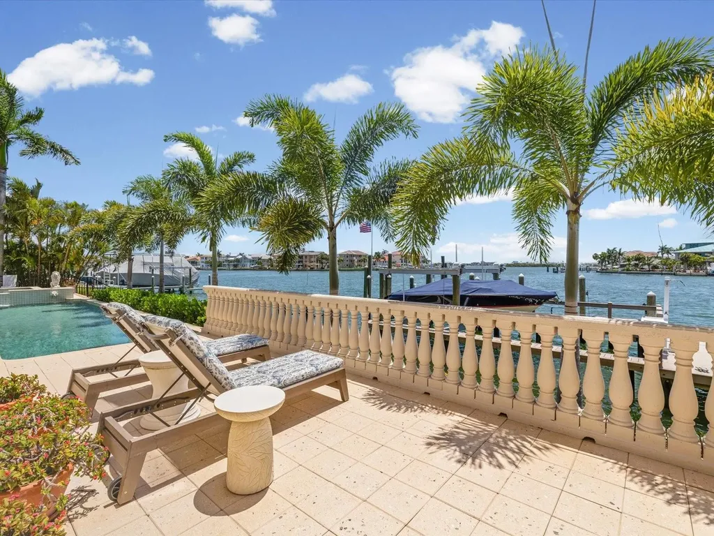 6224 Pasadena Point Boulevard Gulfport FL 33707
