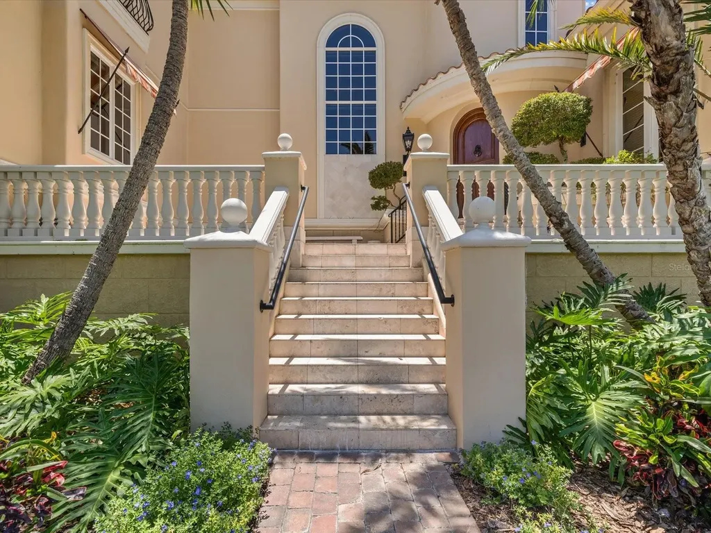 6224 Pasadena Point Boulevard Gulfport FL 33707