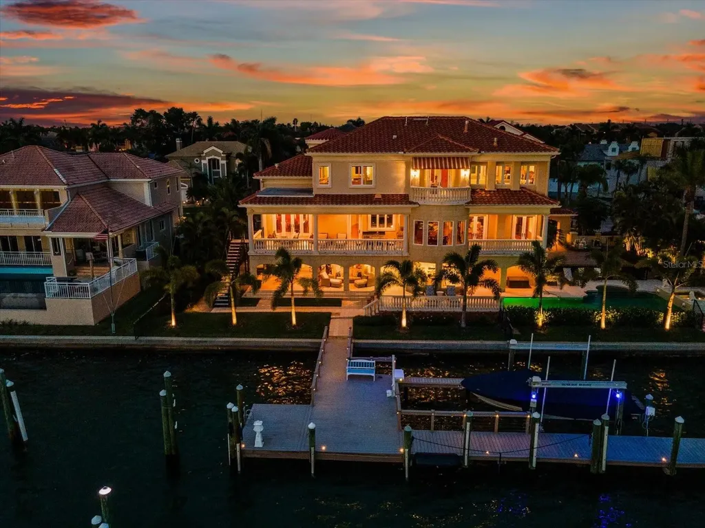 6224 Pasadena Point Boulevard Gulfport FL 33707