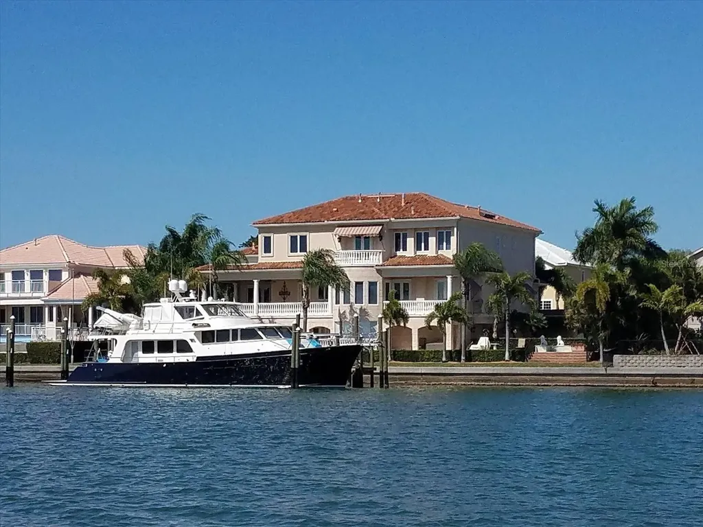 6224 Pasadena Point Boulevard Gulfport FL 33707