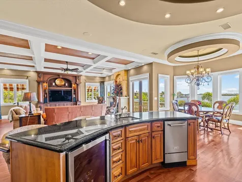 6224 Pasadena Point Boulevard Gulfport FL 33707