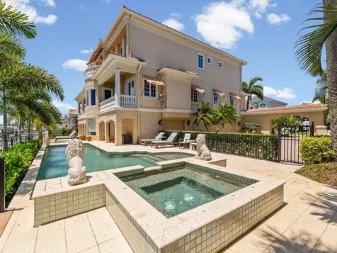 6224 Pasadena Point Boulevard Gulfport FL 33707
