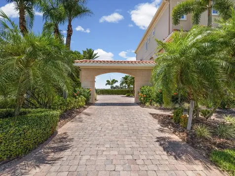 6224 Pasadena Point Boulevard Gulfport FL 33707