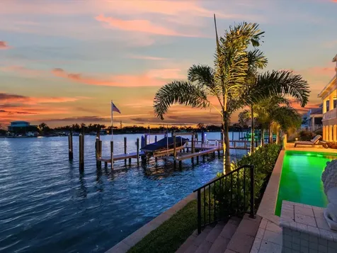 6224 Pasadena Point Boulevard Gulfport FL 33707