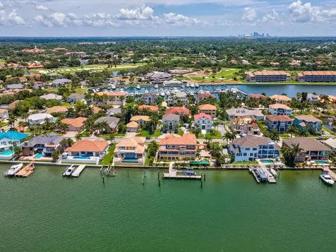 6224 Pasadena Point Boulevard Gulfport FL 33707