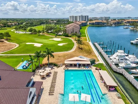 6224 Pasadena Point Boulevard Gulfport FL 33707