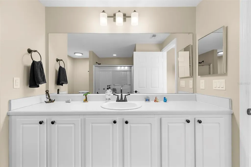 5601 Bentgrass Drive Sarasota FL 34235
